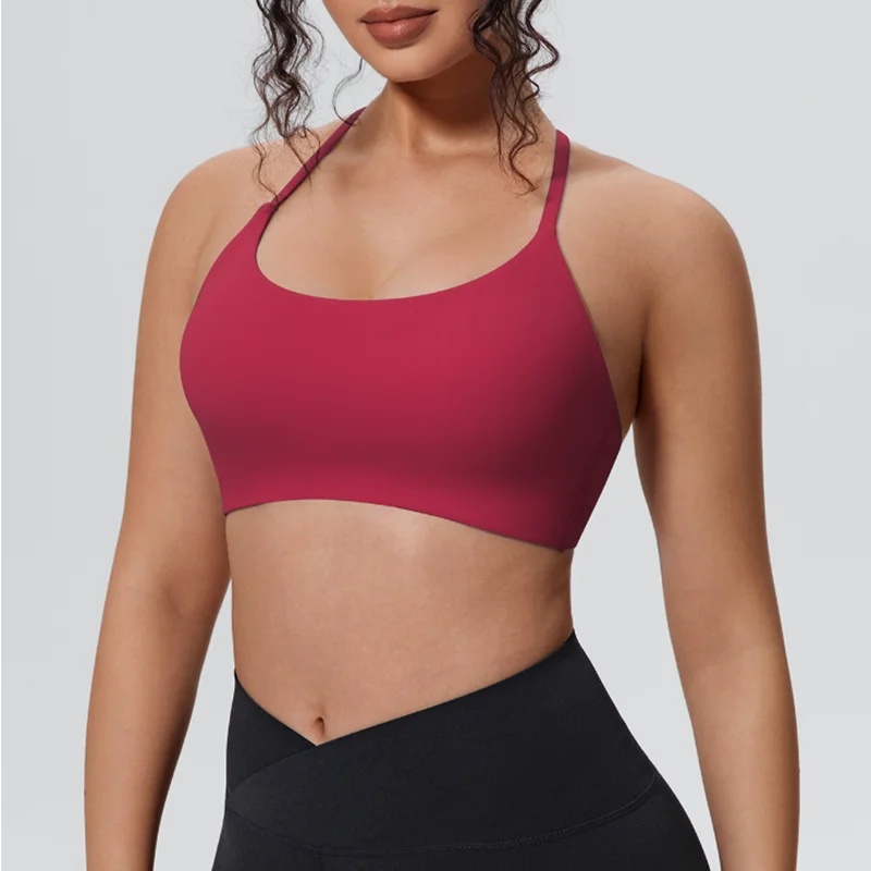 حمالة صدر رياضية نسائية بتصميم - مراجعة Yoga Und Fitness وسعره